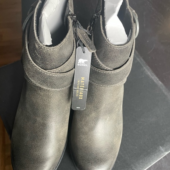 Sorel - Picture 2 of 5